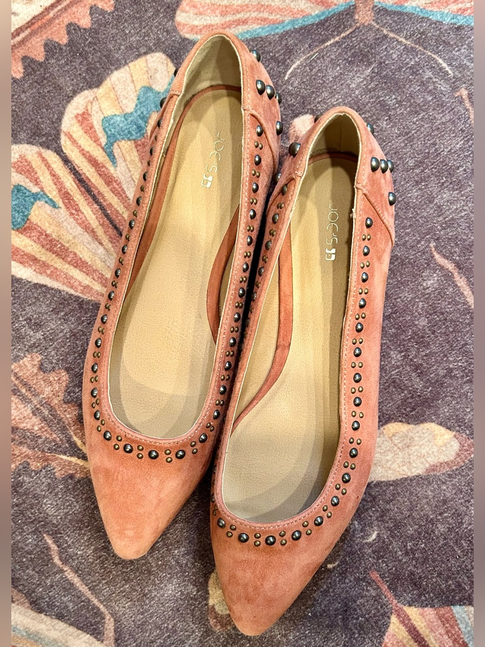 Joe’s Jeans Pink Suede Flats Women Size 8 Metal Studs Detail - Picture 7 of 7